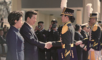 노무현 대통령, 해군사관학교 제60기 졸업 및 임관식 참석 이미지