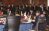 노무현 대통령, 제9차 ASEAN+3 정상회의 참석 이미지