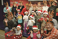 삼성어린이박물관 ‘산타가족파이팅’ 프로그램에 참가한 가족들 이미지