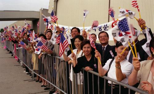 김영삼 대통령 뉴욕 케네디공항 공식 환영식 이미지