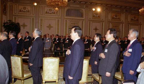 김영삼 대통령 `97 을지연습 보고회의 주재 이미지