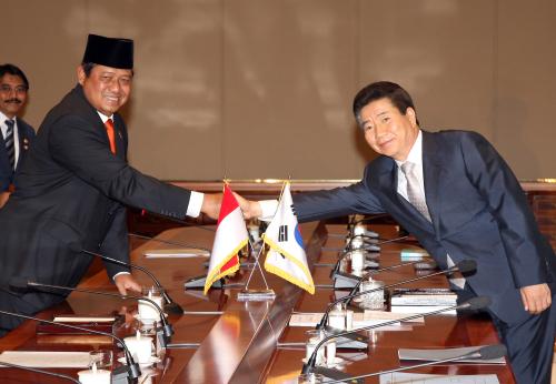 노무현 대통령 한-인도네시아 정상회담 참석 이미지