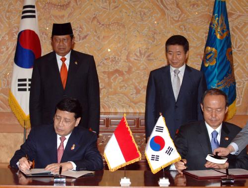 노무현 대통령 한-인도네시아 협정서명식 참석 이미지