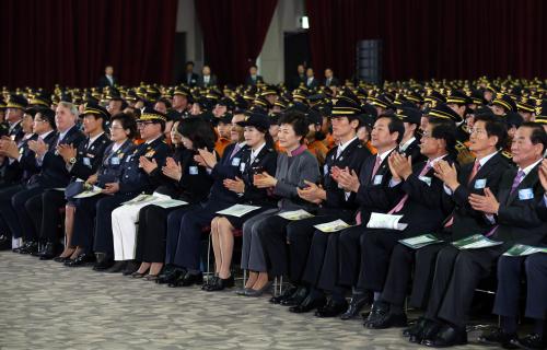 박근혜 대통령 제51주년 소방의 날 기념식 이미지