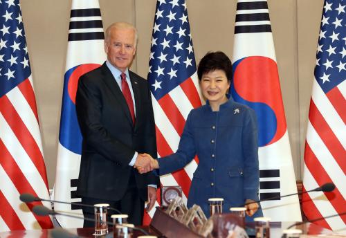 박근혜 대통령 바이든 미국 부통령 접견 이미지