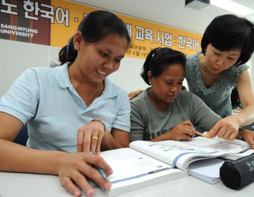 여성결혼이민자 위한 한국어 교육 실시 이미지