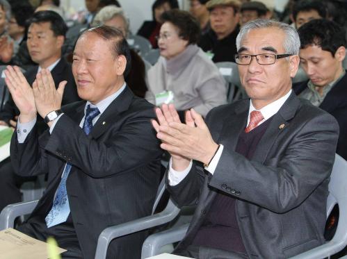 최광식 장관 한국문인협회 창립 50주년 기념식 참석 이미지