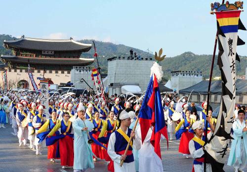 최광식 장관 2012 전통연희축제 참석 이미지