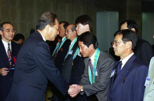 고건 국무총리 전국발명진흥대회 참석 이미지