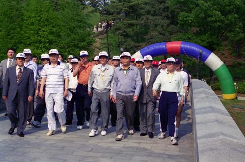 고건 국무총리 경제살리기 국민걷기대회 참석 이미지