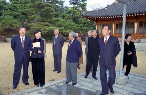 고건 국무총리 세계연극제 관계자 오찬, 기념 촬영 이미지