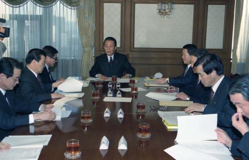 고건 국무총리 공명선거 관계장관회의 주재 이미지