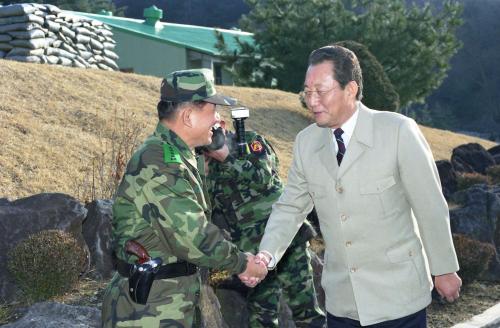 고건 국무총리 육군 백골부대 방문, 장병 격려 이미지