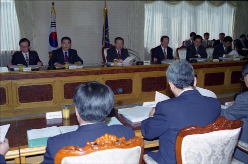 김종필 국무총리 물관리정책조정위원회의 주재 이미지