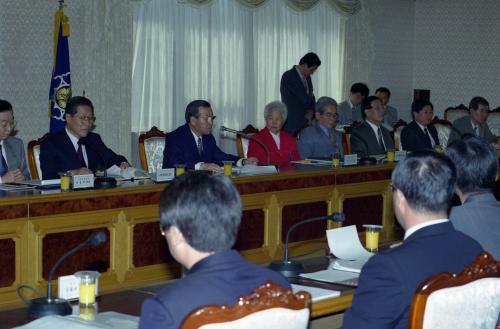 김종필 국무총리 제1차 국가에너지절약추진위원회의 주재 이미지