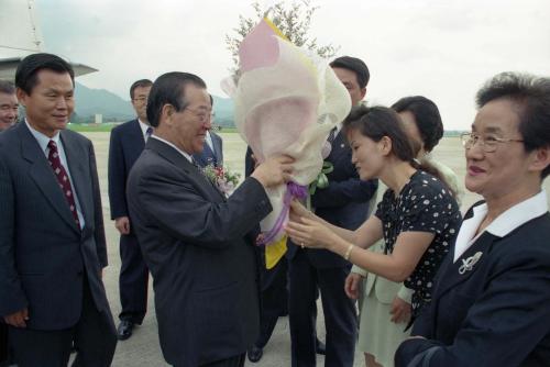 김종필 국무총리 국난극복기도회 및 간담회 이미지