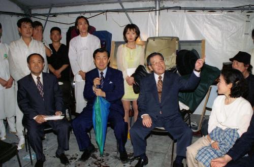 김종필 국무총리 아비뇽축제 '한국의 밤' 공연 참관 이미지