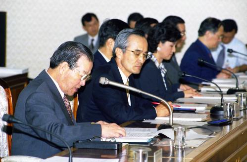 김종필 국무총리 규제개혁위원회의 주재 이미지