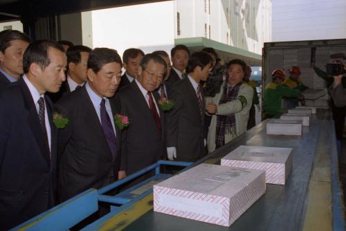 김종필 국무총리 군포 복합화물터미널 준공식 참석 이미지