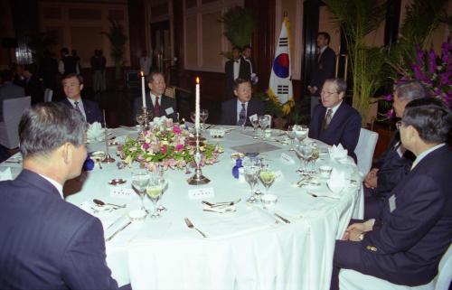 김종필 국무총리 주인도대사 주최 교민 및 상사대표 초청 만찬 이미지