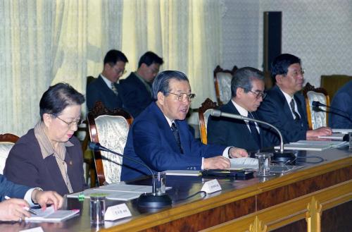 김종필 국무총리 사회보장심의위원회의 주재 이미지