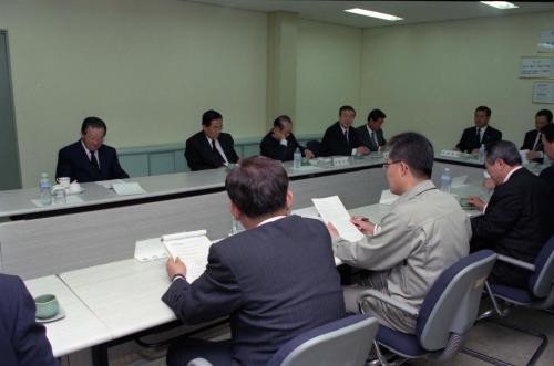 김종필 국무총리 하남산업단지 내 (주)화천기공 방문 이미지