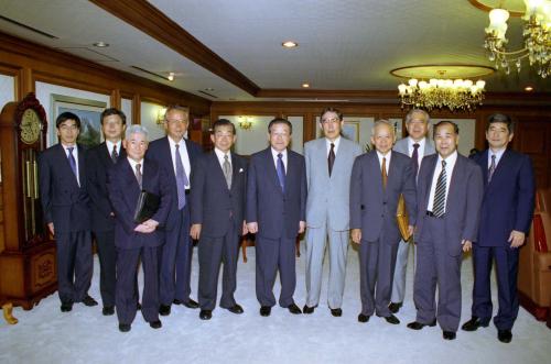 김종필 국무총리 일본 아시아경제재건조사단 접견 이미지