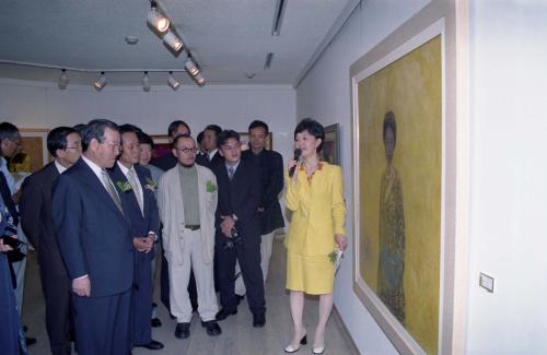 김종필 국무총리 베트남 미술품 전시회 개막식 참석 이미지