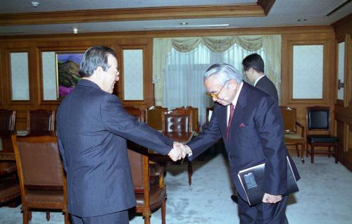 김종필 국무총리 일본 국제교류센터 이사장 일행 접견 이미지