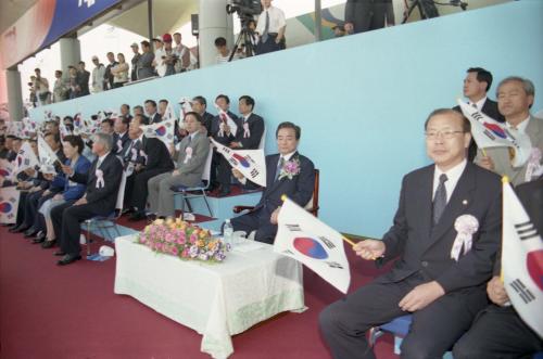 이한동 국무총리서리 제20회 장애인체육대회 개회식 참석 이미지