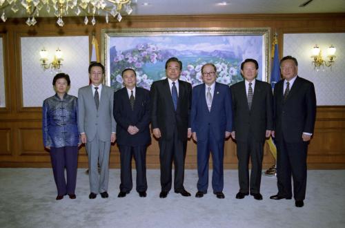 이한동 국무총리 쑨푸링 중국 정치협상회의 부주석 일행 접견 이미지