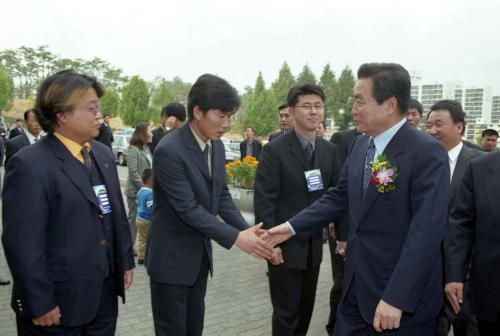 이한동 국무총리 제49차 한국청년회의소(JC) 전국회원대회 참관 이미지