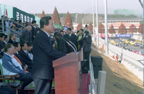 이한동 국무총리 제3회 Formula3 국제자동차경주대회 개막식 참석 이미지