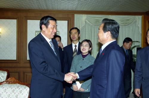 이한동 국무총리 문세진 중국 요녕성 당서기일행 접견 이미지