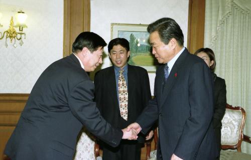 이한동 국무총리 조만귀 중국 하북성 무역촉진위원회장 일행 접견 이미지