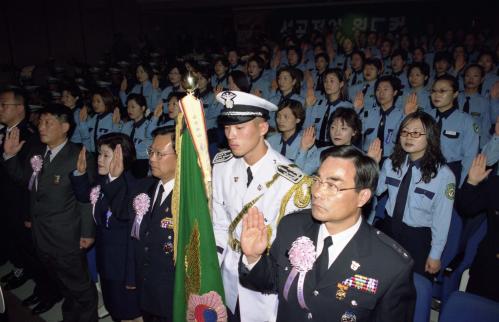 이한동 국무총리 교통사고 줄이기운동 범국민대회 참석 이미지