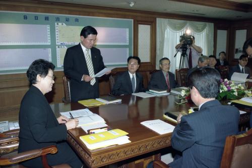 장상 국무총리서리 국무조정실 업무보고 청취 이미지