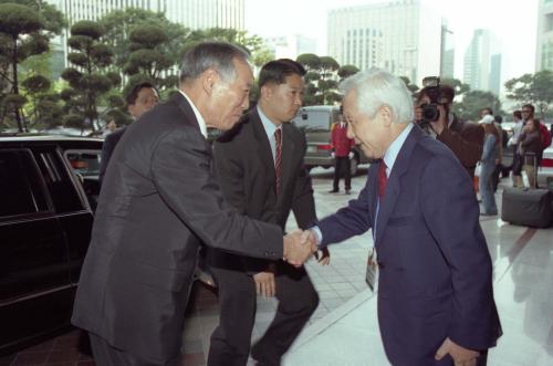 김석수 국무총리 제1차 세계한상대회 환영오찬 이미지