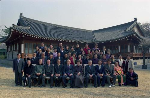 김석수 국무총리 경남 하동 고향주민 초청 오찬 및 기념촬영 이미지