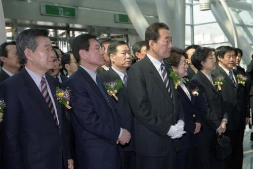 고건 국무총리 대구 국제섬유박람회 참석 및 오찬 이미지