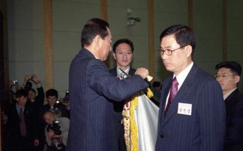 고건 국무총리 제1회 기업하기 좋은지역 대상 시상식 이미지