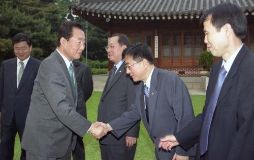 고건 국무총리 차관단 만찬 및 기념촬영 이미지