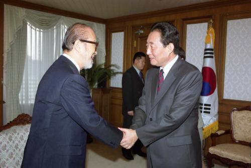 고건 국무총리 심수관 한일 직능문화교류회장 일행 접견 이미지