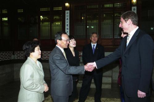 이해찬 국무총리 Ferenc Gyurcsany 헝가리 총리 내외 접견 및 오찬 이미지