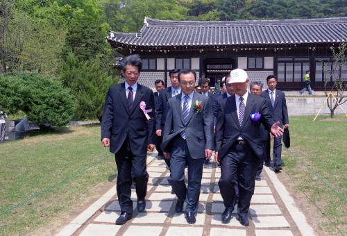 이해찬 국무총리 제44회 대통령기 전국시ㆍ도 궁도대회 참석 이미지