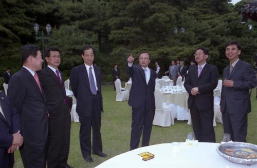 이해찬 국무총리 재경위, 교육위, 농해수위 분야별 당정간담회 이미지