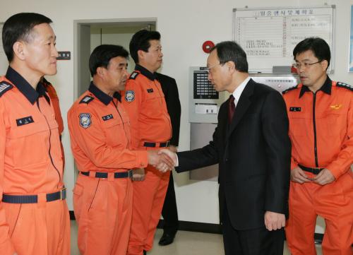 이해찬 국무총리 서대문 소방서 방문 이미지