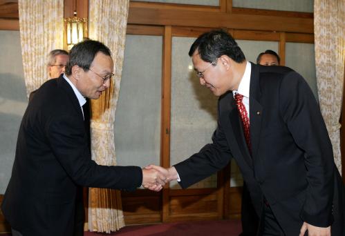 이해찬 국무총리 제3차 일자리만들기 당정공동특위 회의 이미지