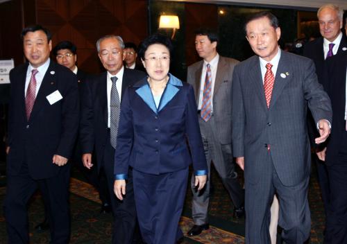 한명숙 국무총리 한-독협회 창립50주년 기념 리셉션 참석 이미지