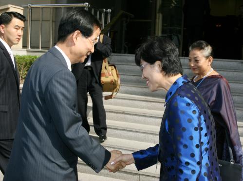 한덕수 국무총리 전문직여성 아.태지역회의 총회 개회식 이미지